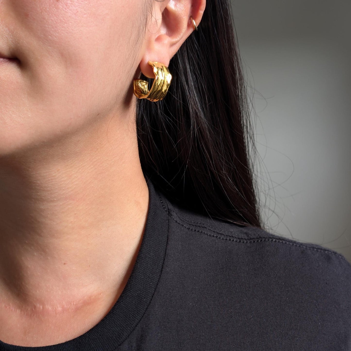 Mabby Hoop Earrings