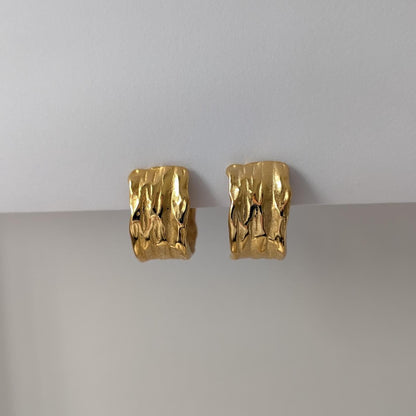 Mabby Hoop Earrings